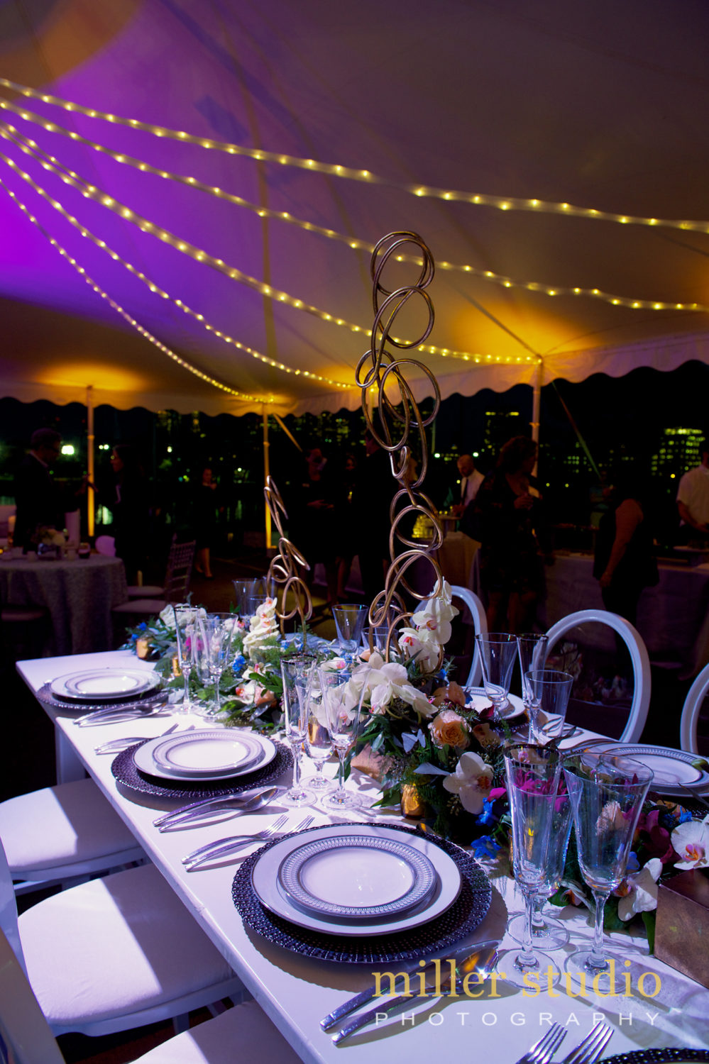 Custom Floral Designs @ The Charlestown Harborwalk, Photographer: Miller Studio Photography