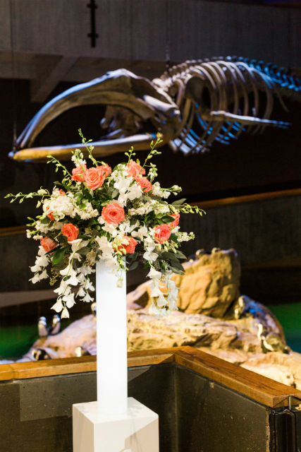 Tall wedding centerpiece with pink roses