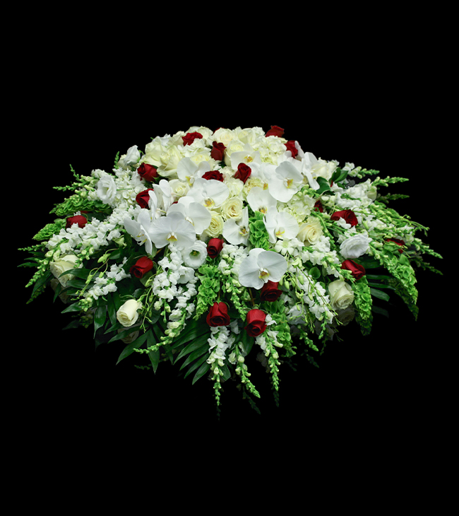  Blanc Rouge Elegance Casket Spray