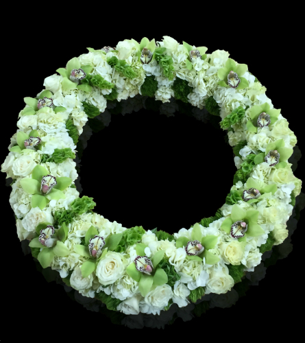 Blanc Sympathy Wreath