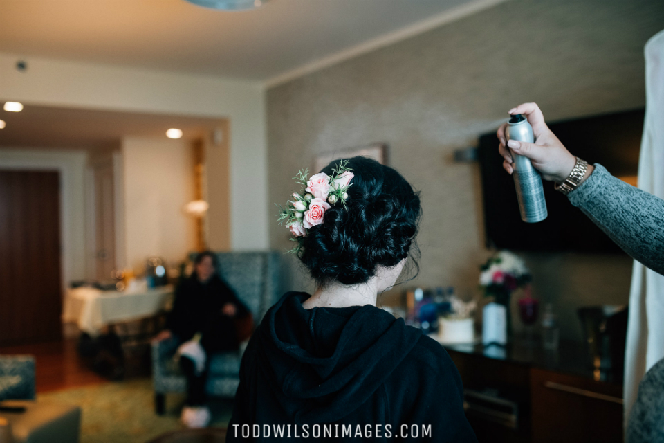 Wedding floral hair piece by Stapleton Floral Design