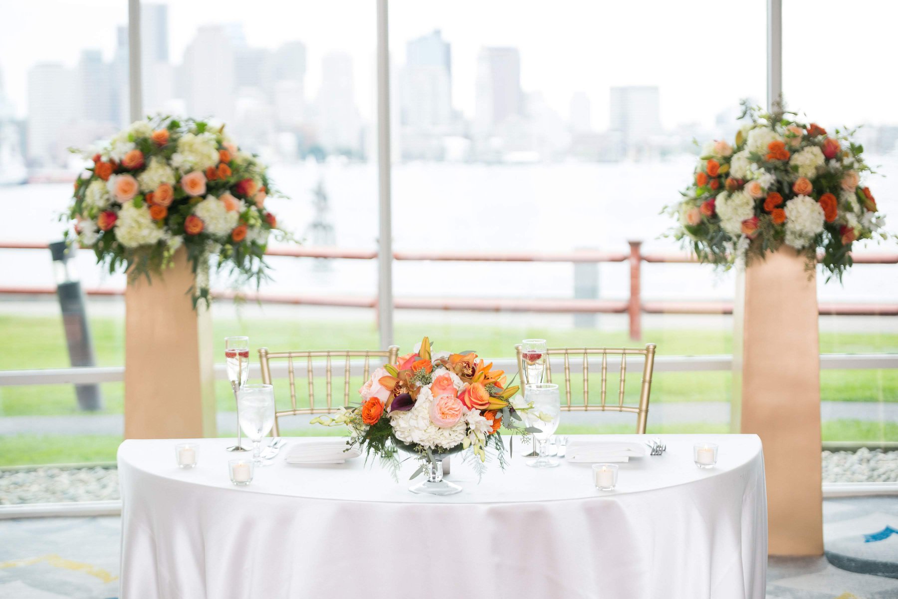 Hyatt Regency Boston Wedding sweetheart table
