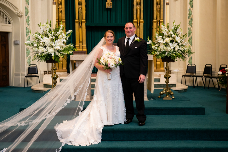 Granite Links summer wedding ceremony